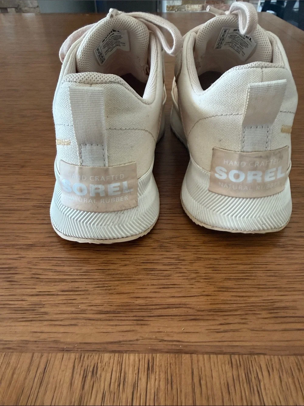 Sorel Women’s Out-N-About  Low Top Waterproof Sneakers Size 8